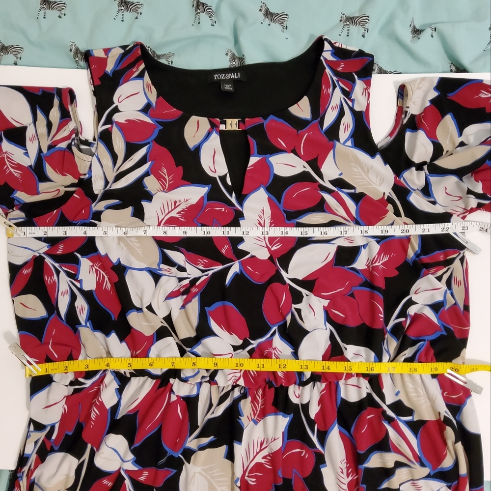 ROZ & ALLI WOMAN 2X FLORAL PRINT SHIFT DRESS COLD SHOULDER SCOOP NECK - Picture 4 of 9
